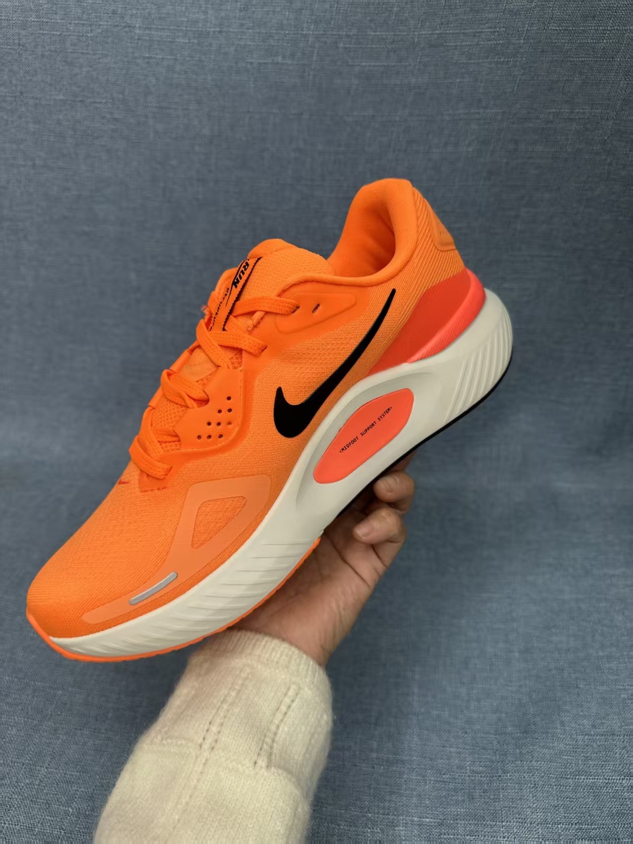 Zoom Structure 26 Orange